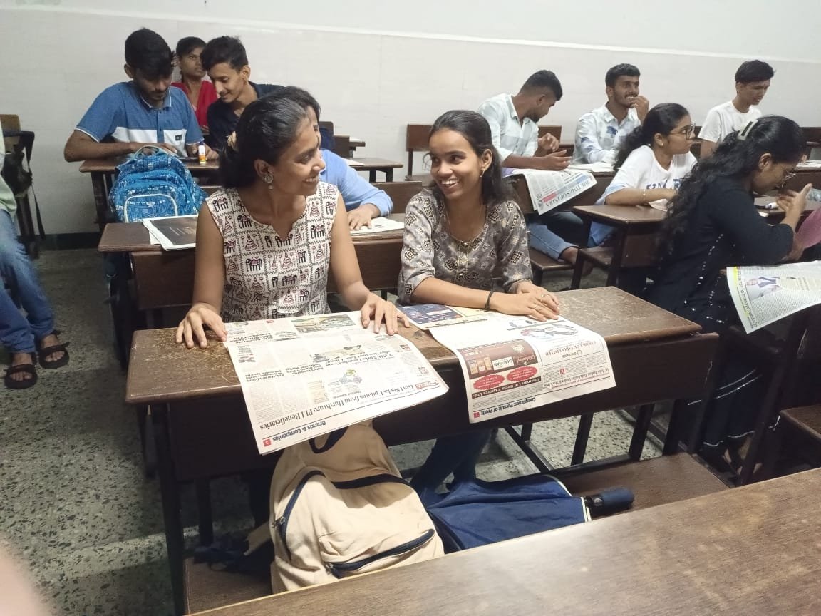 Chembur Karnataka Night College Sharing and Caring